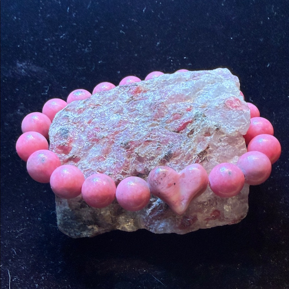 Genuine high quality Rhodonite  Heart Beaded Bracelet